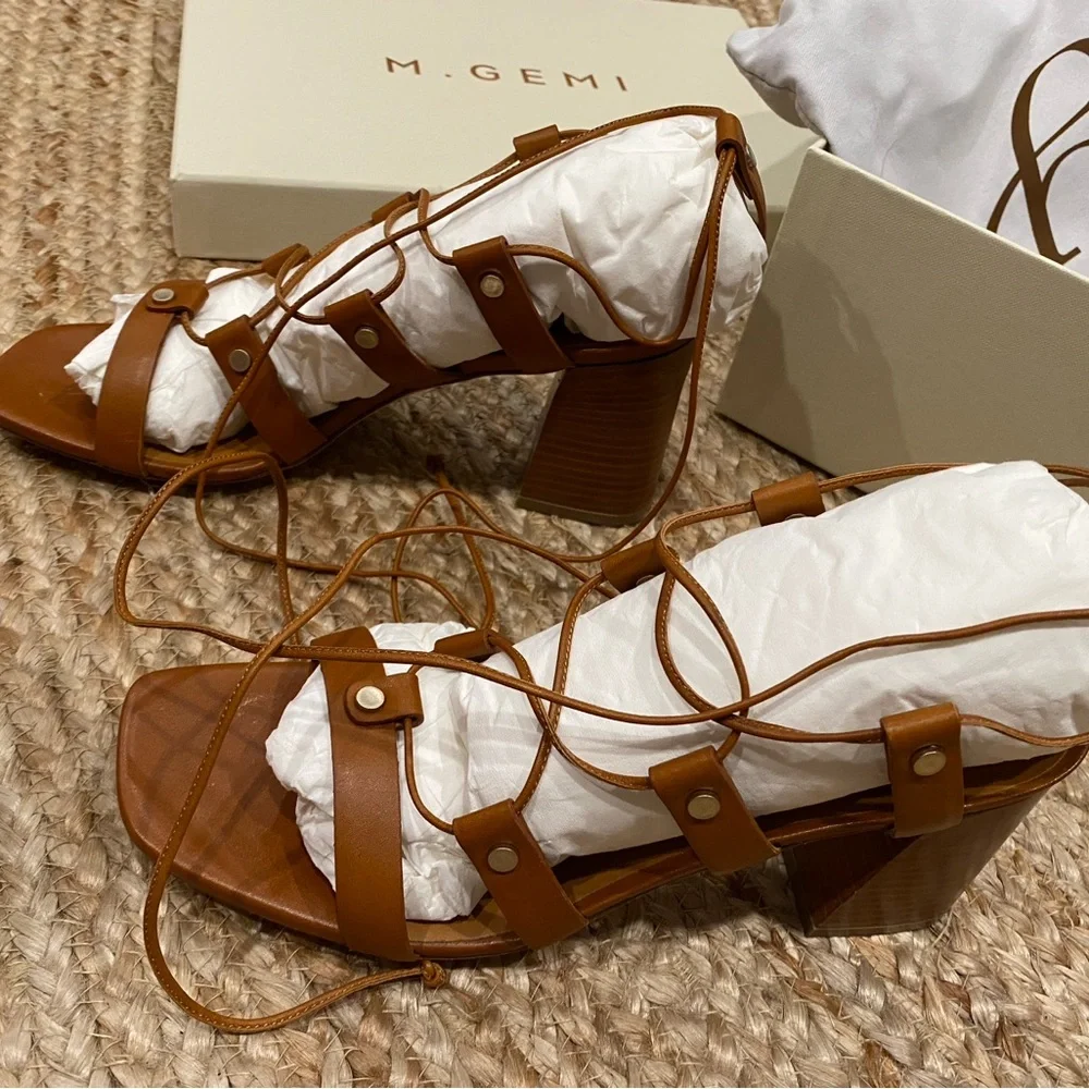 M.Gemi Strappy heels 38 - Picture 2 of 4